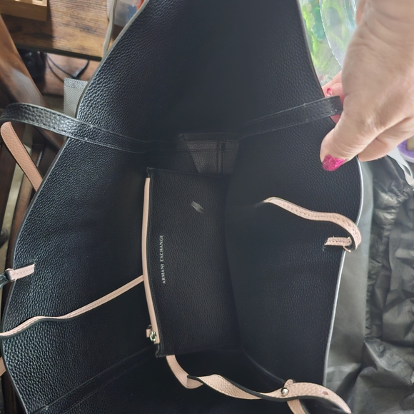 Armani Exchange Light Pink Tote Bag - Picture 5 of 8